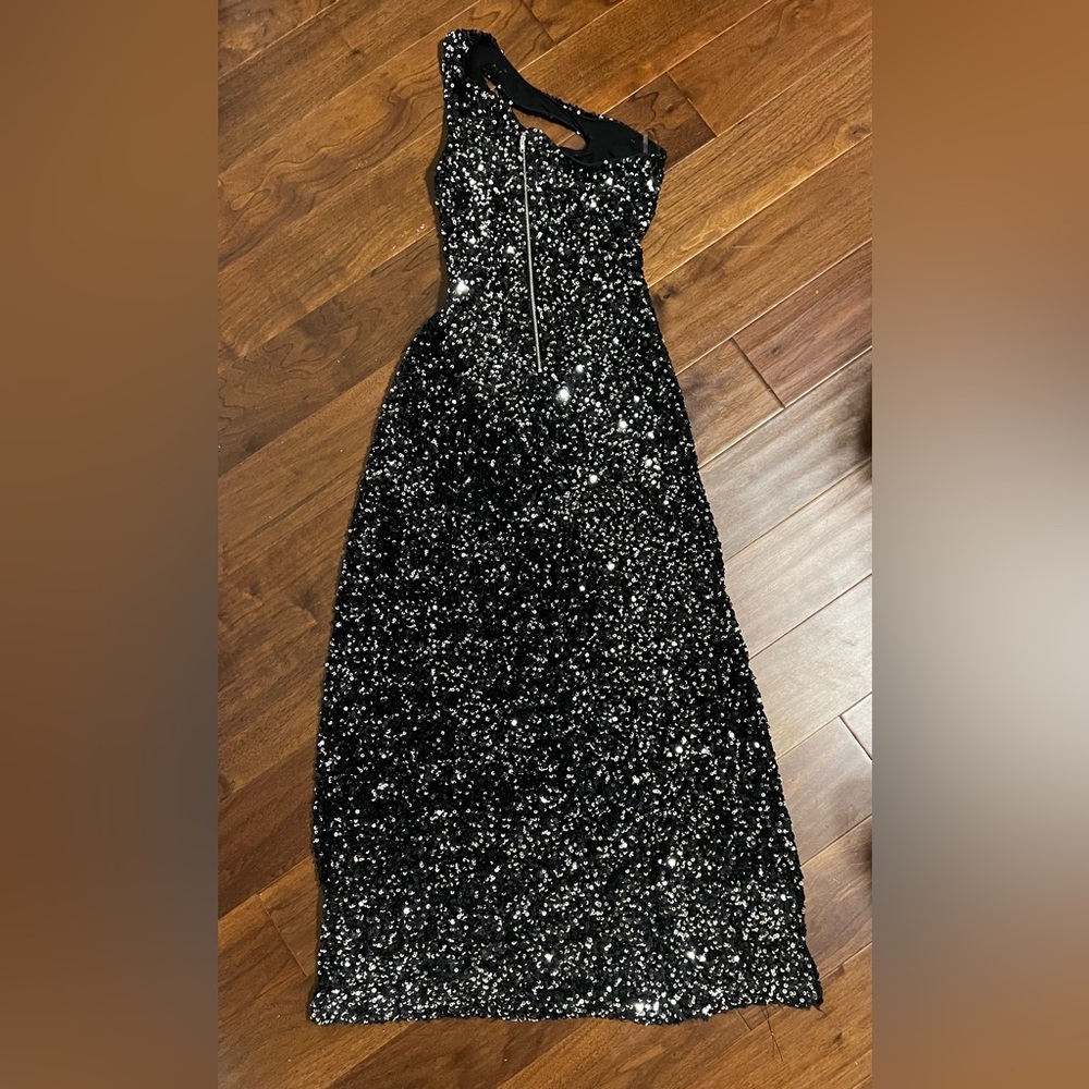 (SOLD) Fashion Nova Black Sequin Prom Dress – Size Small (Hemmed) - Picture 4 of 5